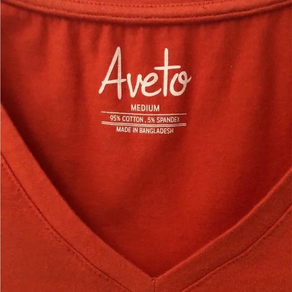 Aveto Brand Juniors Size Med V-Neck Tee, Burnt Orange - Picture 3 of 3